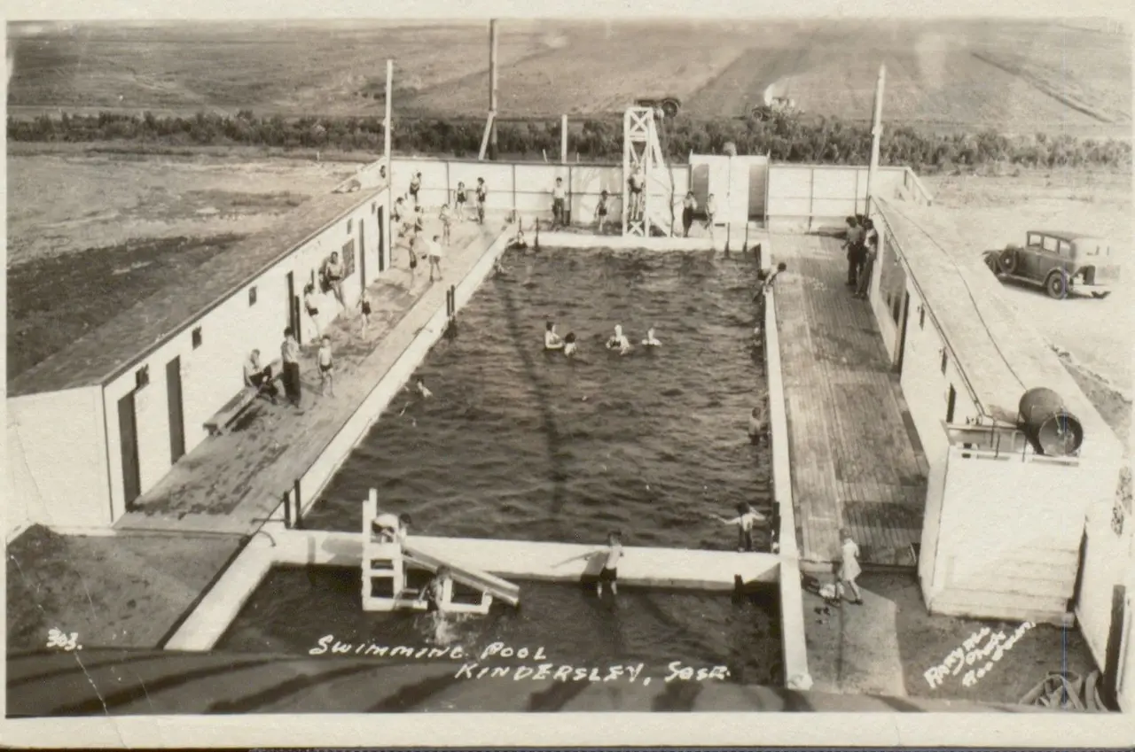 The swimming pool at Kindersley, about 1930s