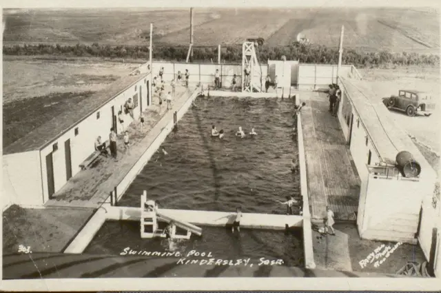 The swimming pool at Kindersley
